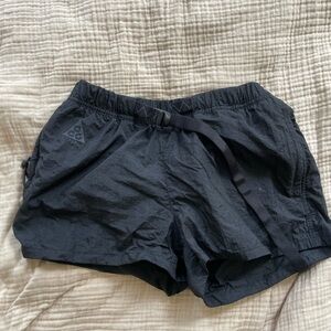 black nike acg hiking shorts